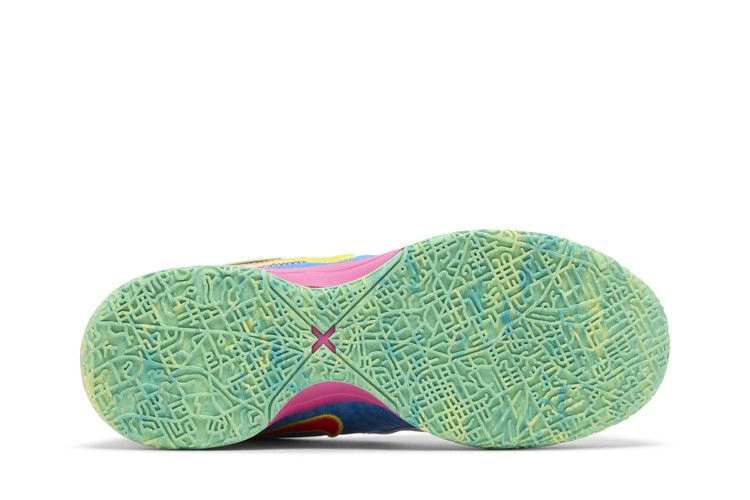 Кроссовки Nike Zoom LeBron NXXT Gen Ampd IPS 'I Promise'