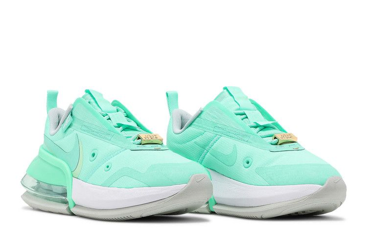 wmns-air-max-up-city-special-nyc-lady-liberty-dh0154-300_07