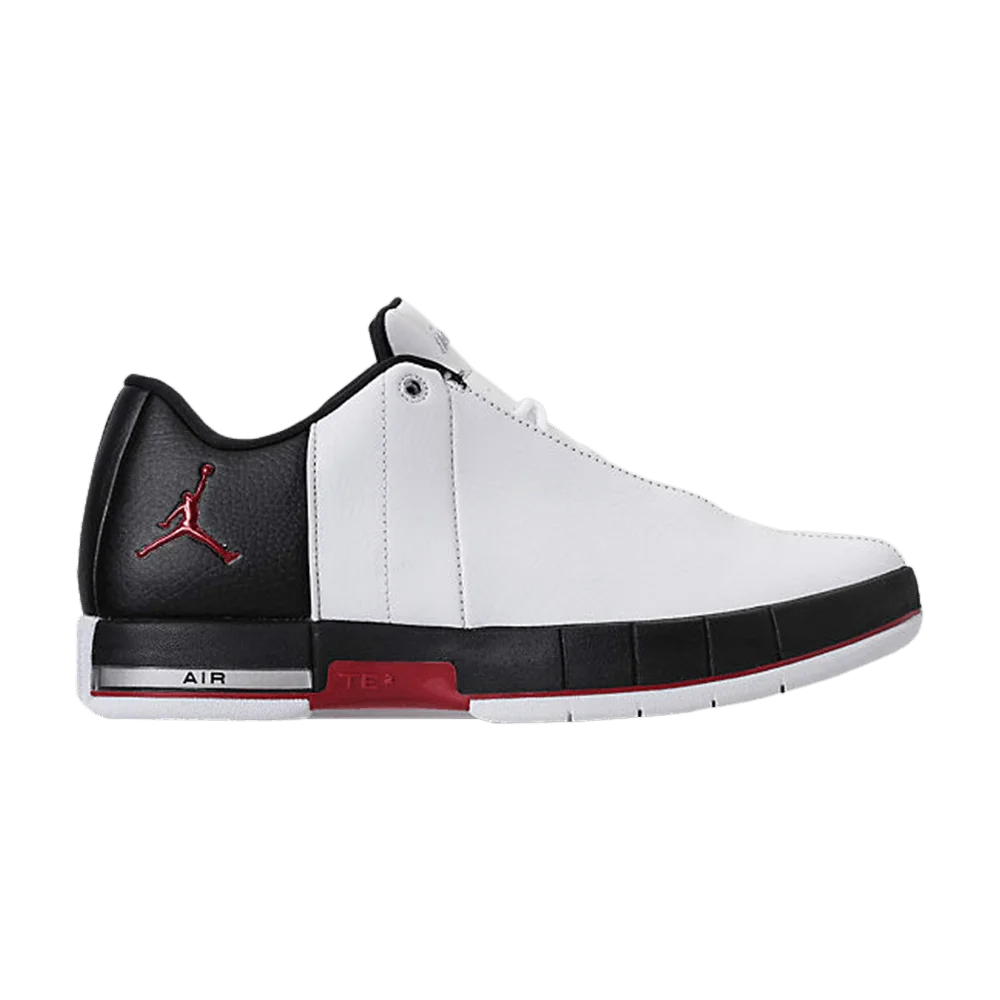 Krossovki-Air-Jordan-Team-Elite-2-Low-White-Black