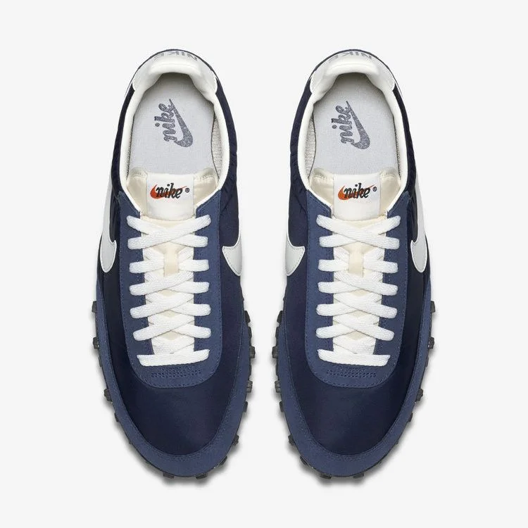 Krossovki-Nike-Waffle-Racer-3