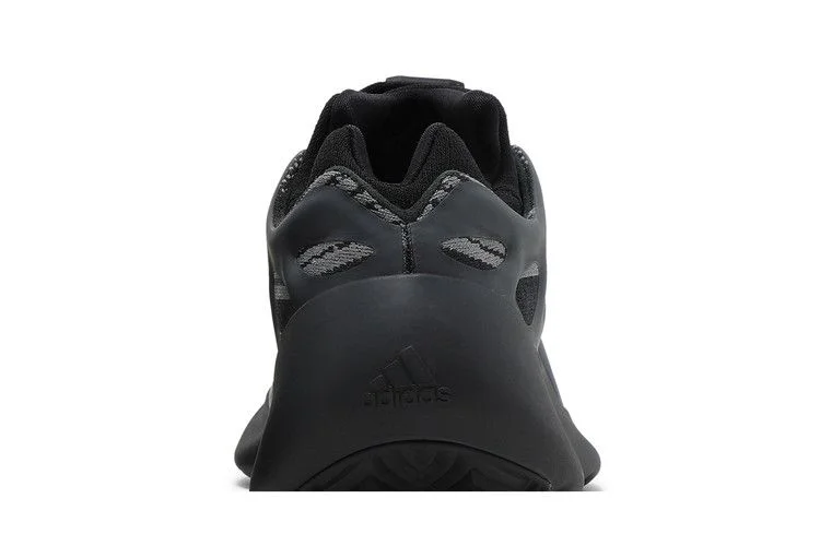 Кроссовки adidas Yeezy 700 V3 'Dark Glow'