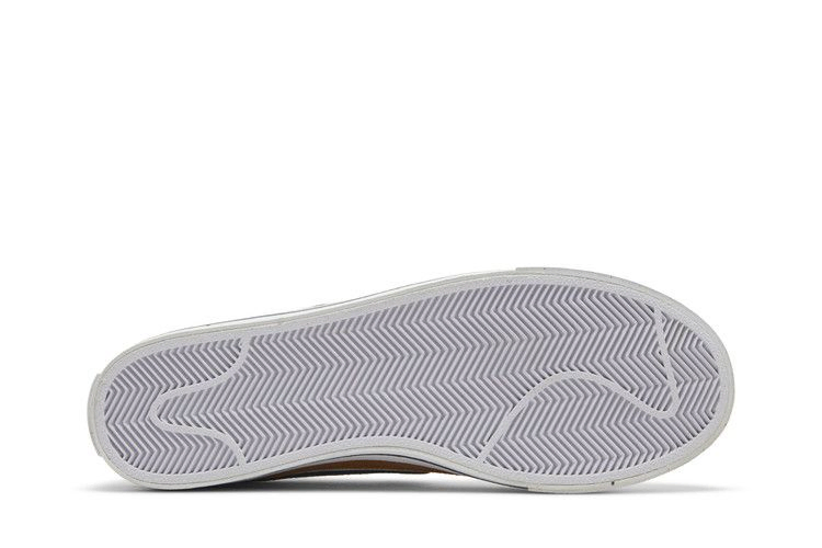 Кроссовки Nike Court Legacy Next Nature 'White Desert Ochre'