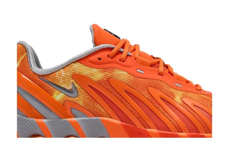 Кроссовки Palace x Nike Air Max DN8 'Safety Orange'