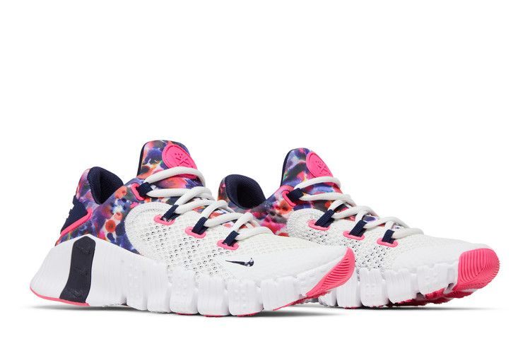 wmns-free-metcon-4-hyper-pink-paint-smudge-cz0596-101_07