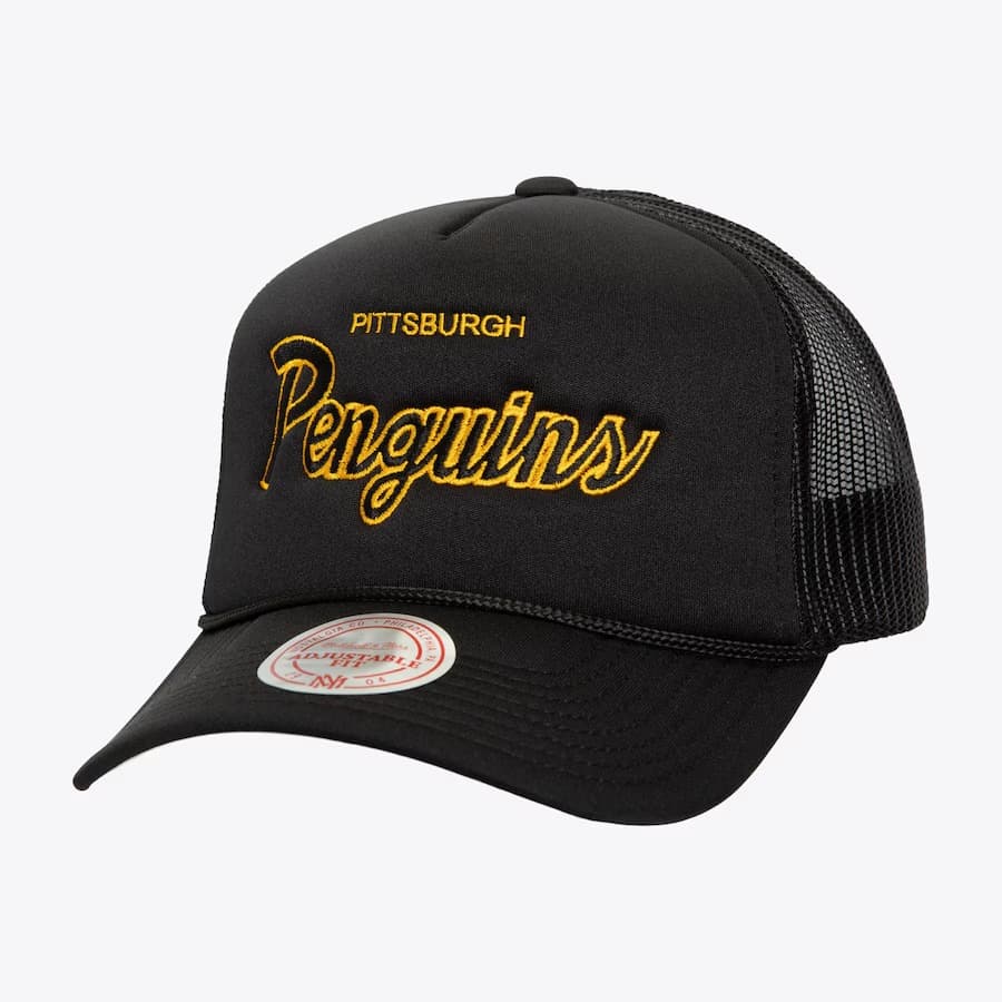 Бейсболка Mitchell & Ness Black Pittsburgh Penguins Script Trucker Adjustable Hat