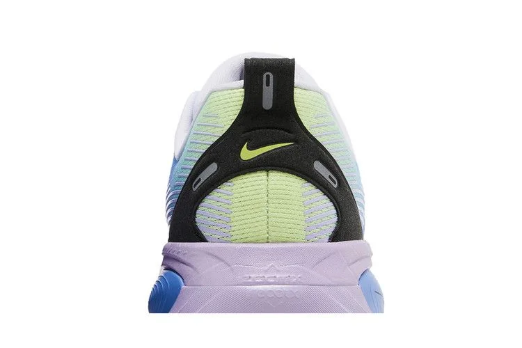 Кроссовки Nike Wmns Vomero 18 SE 'Mood Ring Pack'