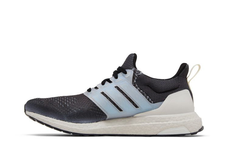 Кроссовки adidas UltraBoost 1.0 'Black Halo Blue'