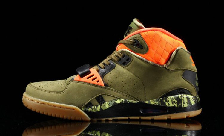 nike-air-trainer-sc-ii-premium-men-s-shoe-637804-300_01