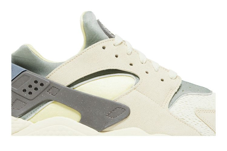 Кроссовки Nike Air Huarache NH 'Coconut Milk'