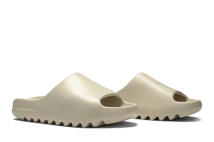 adidas-Yeezy-Slides-Bone-7