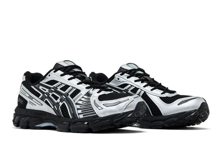 Krossovki-ASICS-Gel-Kayano-12.1-Silver-Black-7