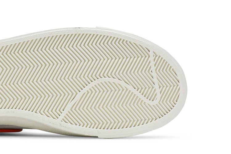 blazer-mid-77-infinite-white-kumquat-da7233-100_04