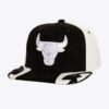 Mitchell-Ness-White-Black-Chicago-Bulls-Day-4-Snapback-Hat-100x100