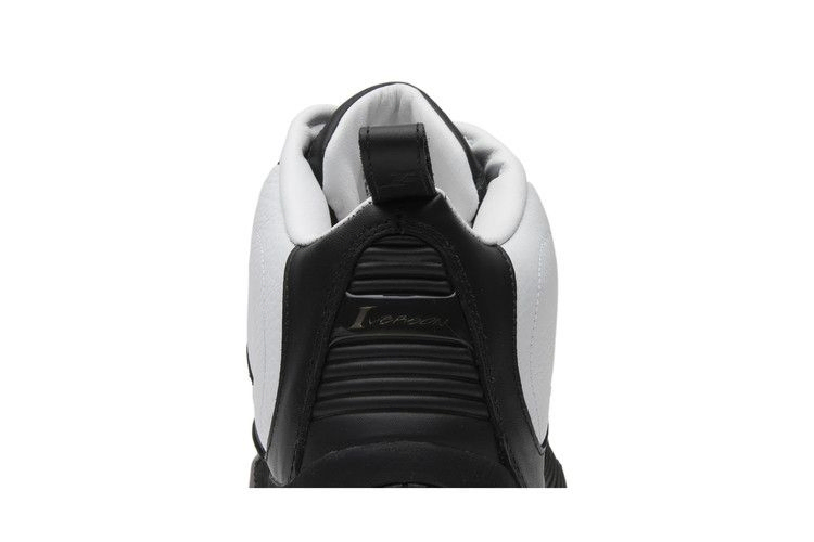 Кроссовки Reebok Answer 4 'Stepover'
