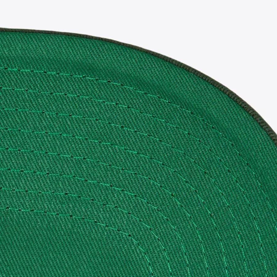 Бейсболка Mitchell & Ness Cream Minnesota Wild Horizon Pro Crown Snapback Hat