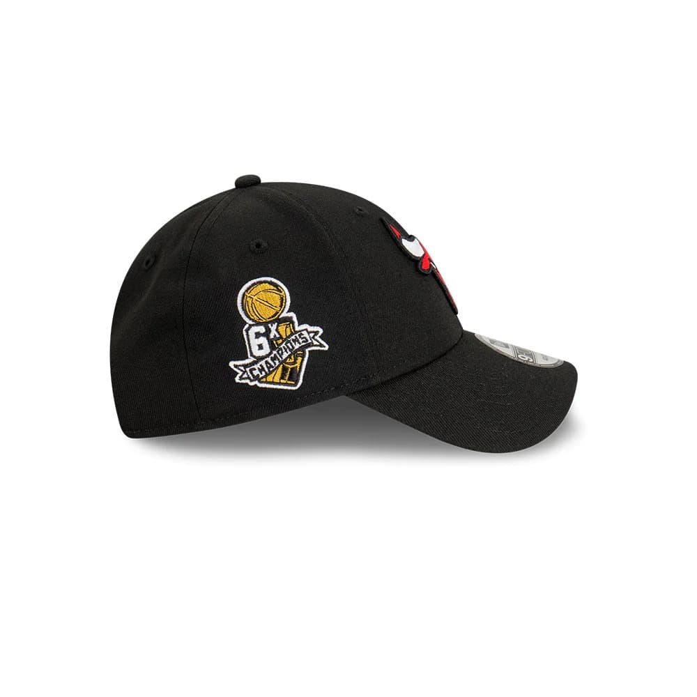 Бейсболка New Era Chicago Bulls 6 Time Champions 9FORTY NBA Snapback Hat
