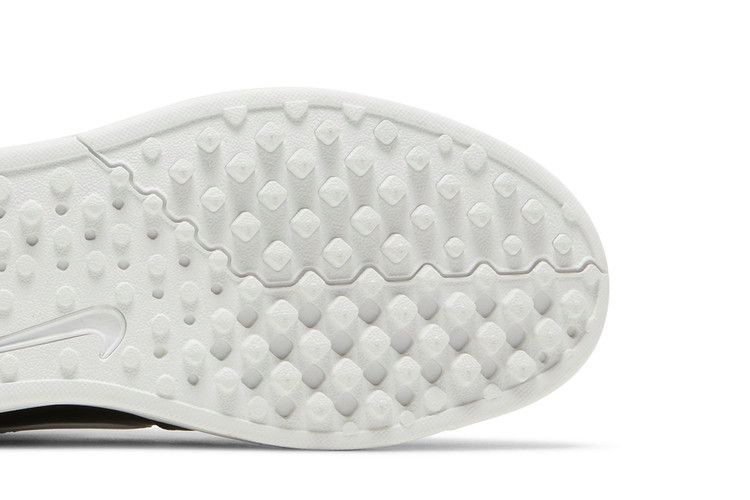 lunar-force-1-golf-black-white-818726-001_04