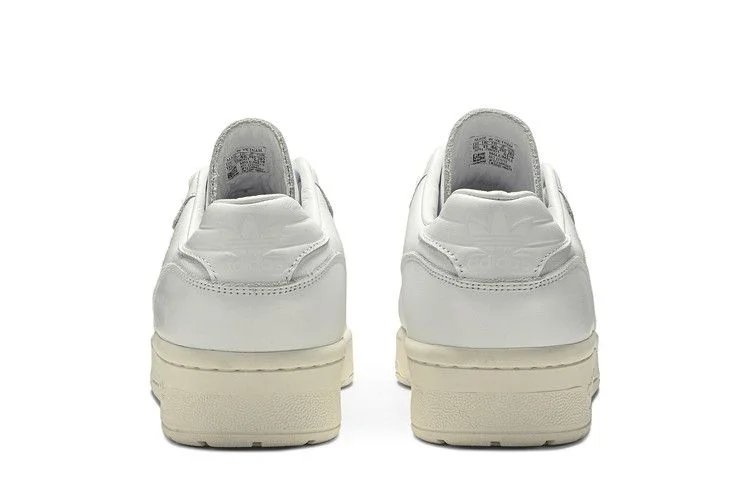 Кроссовки adidas Rivalry Low 'Triple White'