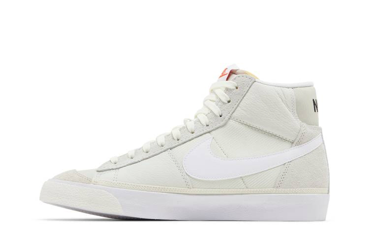 Кроссовки Nike Blazer Mid '77 Pro Club 'Remastered - Light Bone'