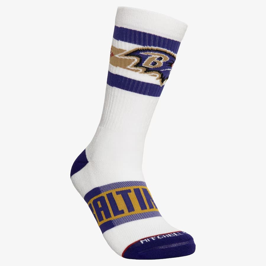 Спортивные носки Mitchell & Ness Baltimore Ravens Hail Mary Crew Socks