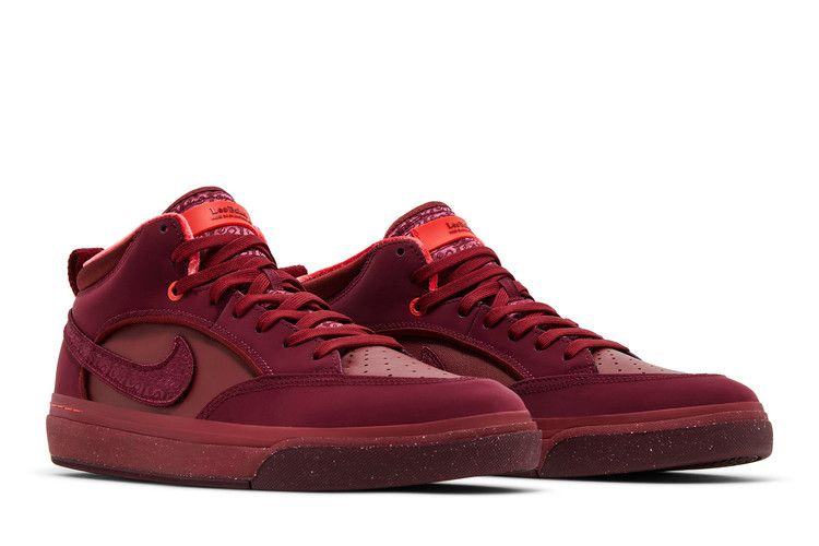react-leo-sb-dark-beetroot-fq7639-600_07