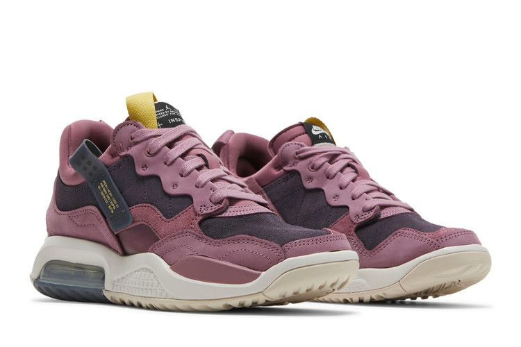 wmns-jordan-ma2-light-mulberry-cw5992-500_07