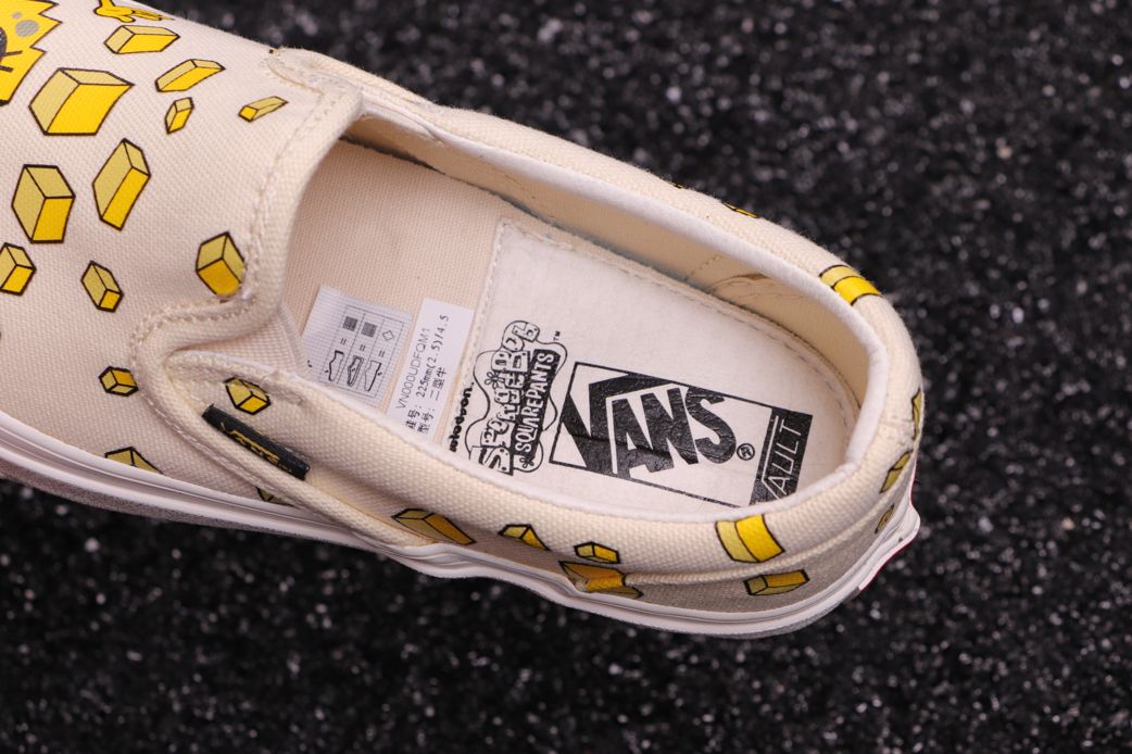 Кроссовки Vans OG Classic Slip-On LX Spongebob Yellow