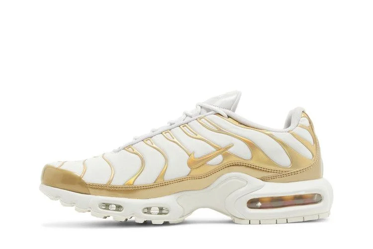 Кроссовки Nike Wmns Air Max Plus 'White Gold'