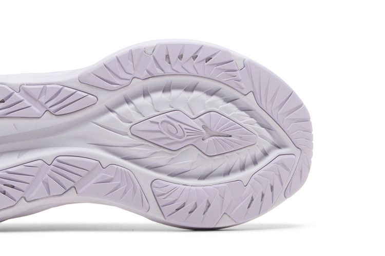 Кроссовки ASICS Wmns Novablast 4 'Lilac Hint'