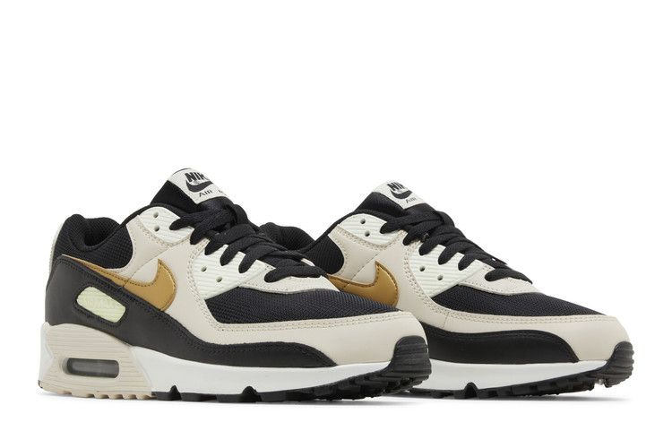 wmns-air-max-90-black-metallic-gold-db9578-001_07