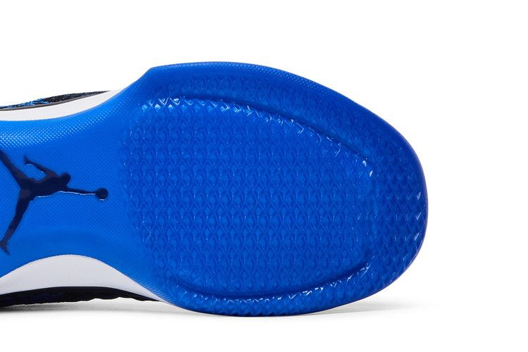 air-jordan-31-royal-845037-007_04