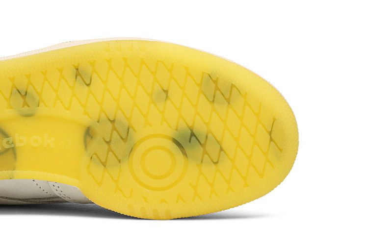 Кроссовки Reebok Tom & Jerry x Club C 'Tom'