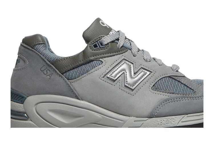 Кроссовки WTAPS x New Balance 990v2 Made In USA 'Grey'