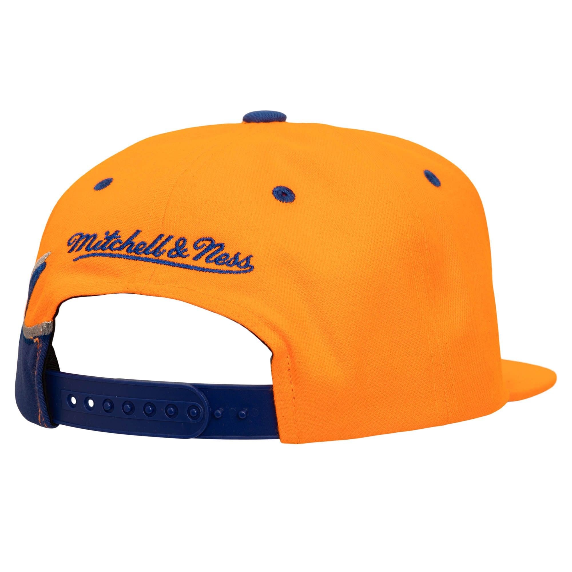 Бейсболка Mitchell & Ness Rising Tide Snapback New York Knicks