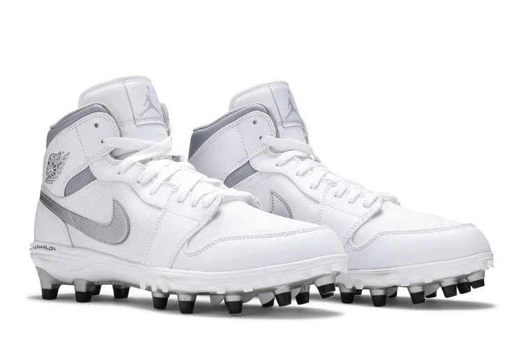 Krossovki-Air-Jordan-1-Mid-TD-Cleat-Metallic-Silver-7