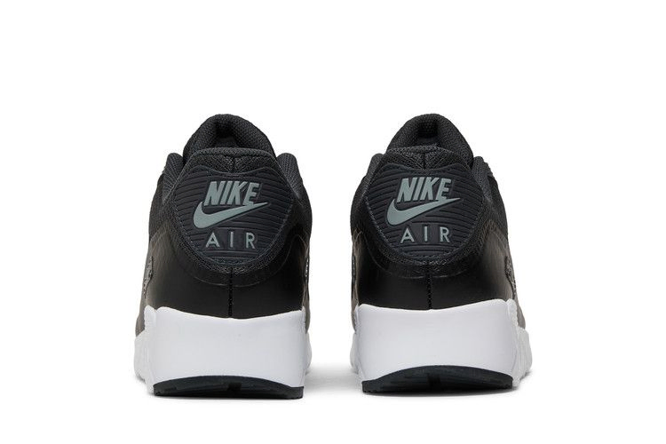 air-max-90-ultra-essential-black-cool-grey-819474-003_05