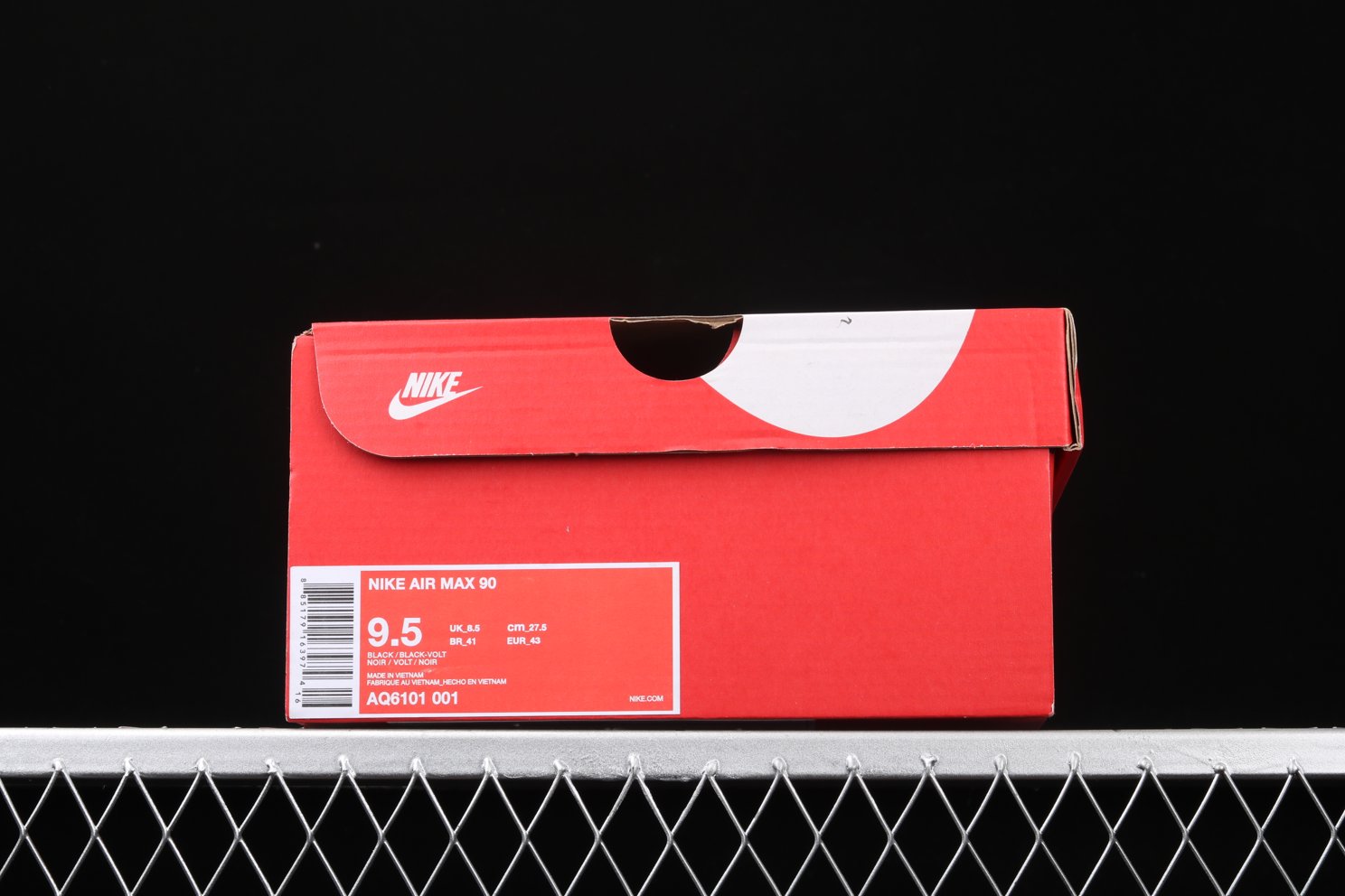 Air-Max-90-Night-Ops-7