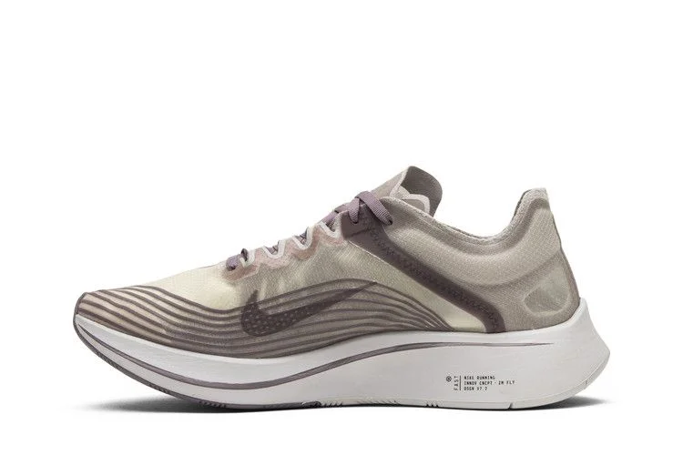 Кроссовки NikeLab Zoom Fly SP 'Chicago'