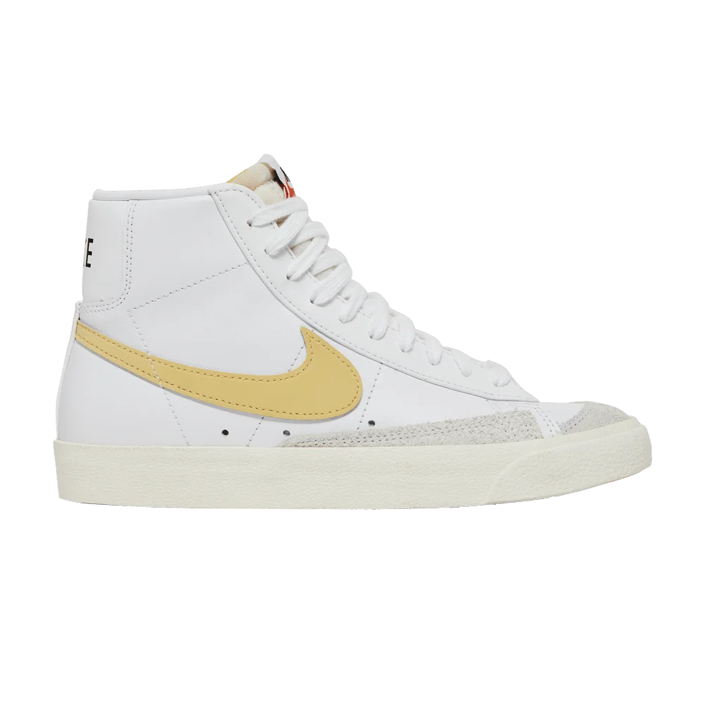 Кроссовки Nike Wmns Blazer '77 Vintage Mid 'Hyper Crimson'