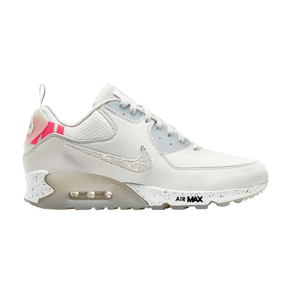 Krossovki-Undefeated-x-Nike-Air-Max-90-Platinum-Tint