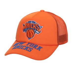 Mitchell-Ness-Puff-The-Magic-Trucker-Snapback-HWC-New-York-Knicks-300x300