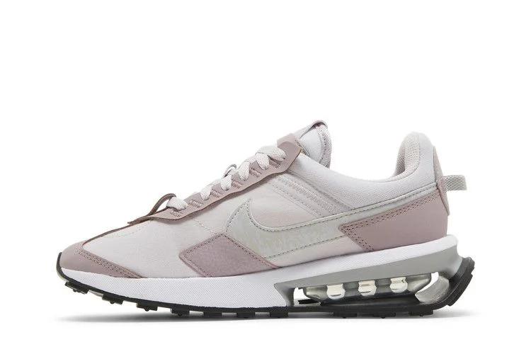 Кроссовки Nike Wmns Air Max Pre-Day 'Camo Swoosh - Venice Plum Fog'