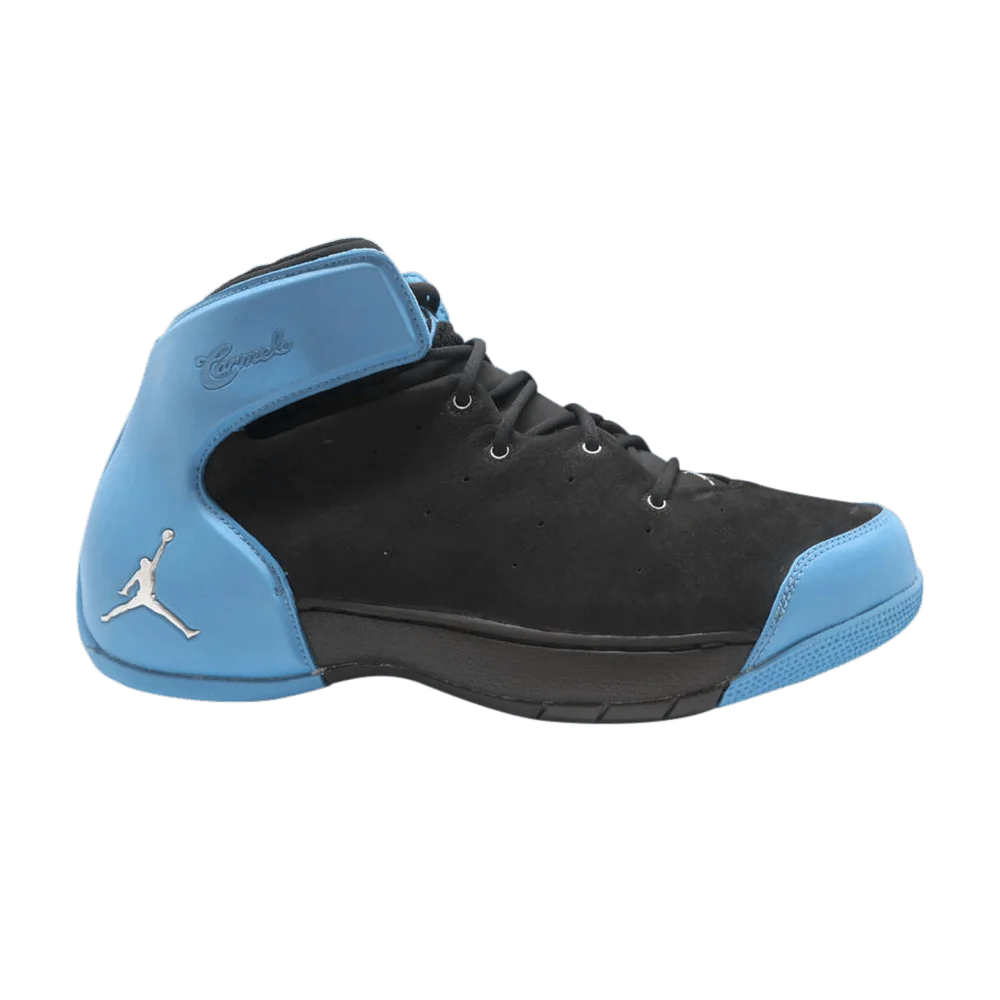 Krossovki-Air-Jordan-Carmelo-1.5-Black-University-Blue