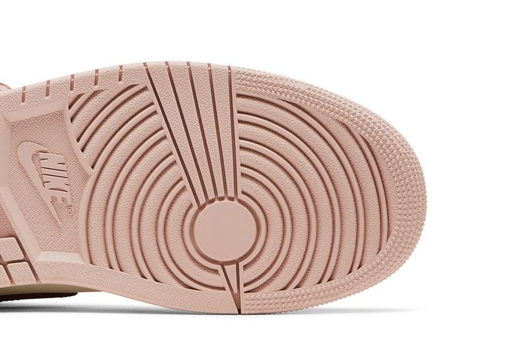 Кроссовки Wmns Air Jordan 1 Mid 'Neapolitan'
