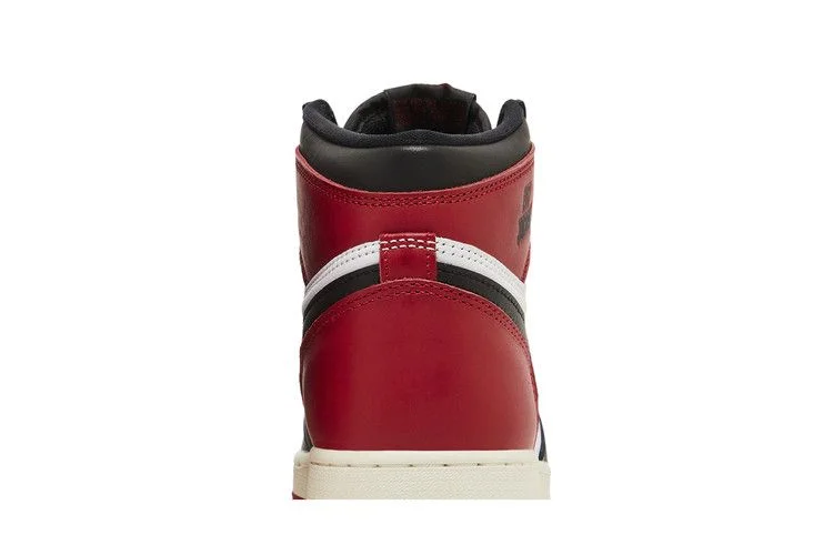 Кроссовки Air Jordan 1 Retro High OG GS 'Black Toe Reimagined'