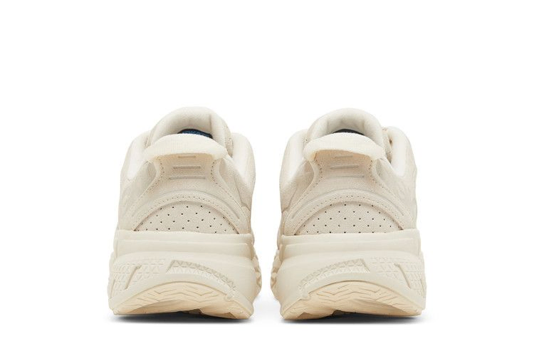 clifton-l-suede-eggnog-1122571-eegg_05