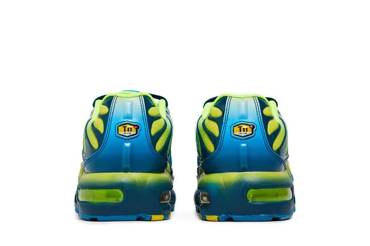 Krossovki-Nike-Air-Max-Plus-GS-Blue-Force-5