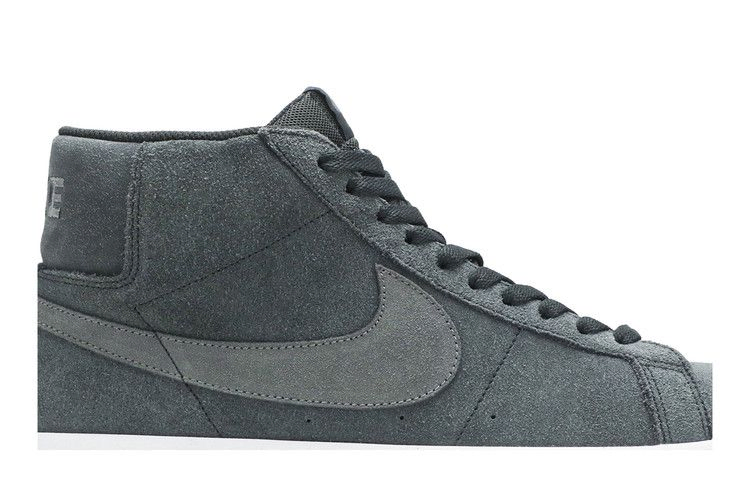 Кроссовки Nike Blazer Mid SB 'Black Suede'