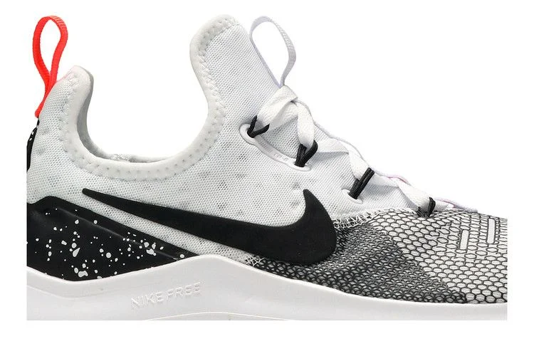 Krossovki-Nike-Wmns-Free-TR-8-White-Black-1