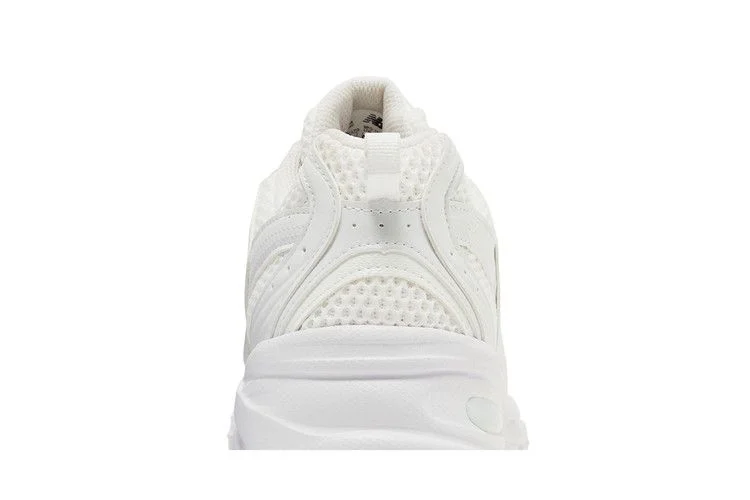 Krossovki-New-Balance-530-Triple-White-6